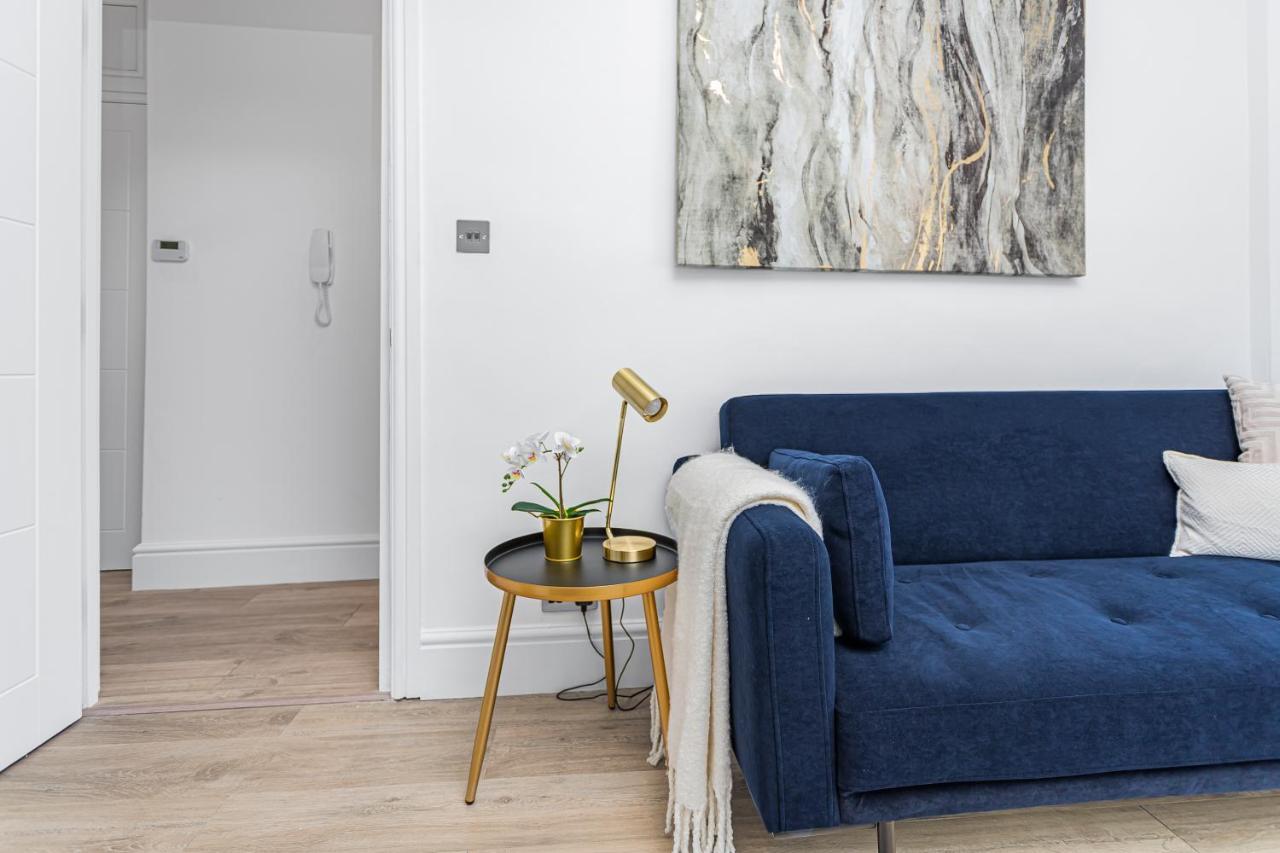 Modern 3 And 2 Bedroom Apartment In Maida Vale Londýn Exteriér fotografie
